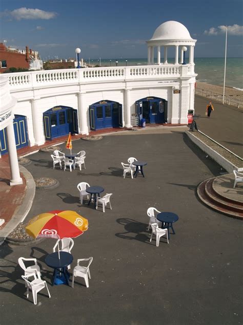 Bexhill Beach Photo Beachside Cafe Bexhill On Sea