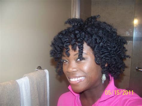 I only use a dime size amount that i place in the palm of my hand and smooth all over my hands before running my hands through my hair. All Things O'Natural: Let's Talk Hair..HUMECTANTS and ANTI ...