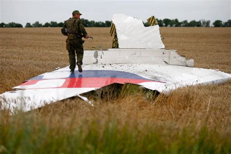 Flight Mh17 Forensic Experts Find 283 Dna Profiles At