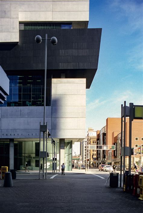 Lois And Richard Rosenthal Center Larry Speck