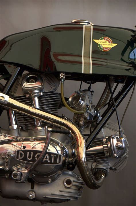 Mike Cecchinis Incredible Ducati 750 Sport Restomod Bike Exif Ducati