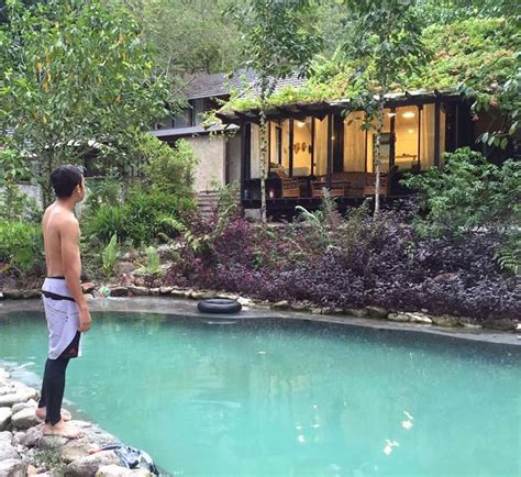 4 bilik dan 4 bilik air. 超靠近KL的 超隐秘自然系民宿 - Rumah Kebun Hulu Langat