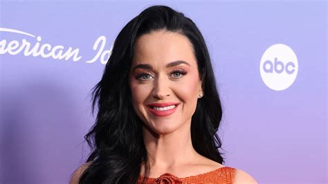 Katy Perry Reveals Why She Hasnt Released New Music Since Welcoming Daughter Daisy Access