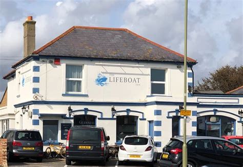 The Life Boat Inn Hayling Island Restaurant Reviews Photos And Phone