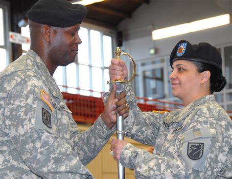 5th Signal Command Welcomes New Command Sergeant Major Article The