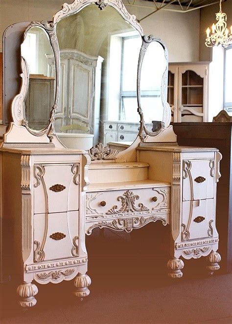 Long vanity mirror with lights with a vintage look. Beautiful Mirrors! #mirrors | Shabby chic furniture, Decor ...