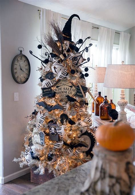 Maybe you would like to learn more about one of these? 25 Bold And Whimsy Halloween Tree Decor Ideas - DigsDigs