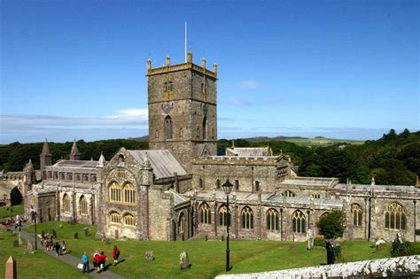 10 Best Places To Visit In Wales Most Beautiful Places