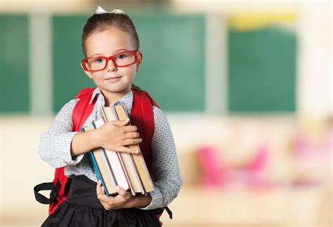 How To Help Your Anxious Child Begin A New School Year Modern