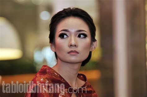 Kronologi Eks JKT48 Stella Cornelia Positif Covid-19, Dada Ngilu