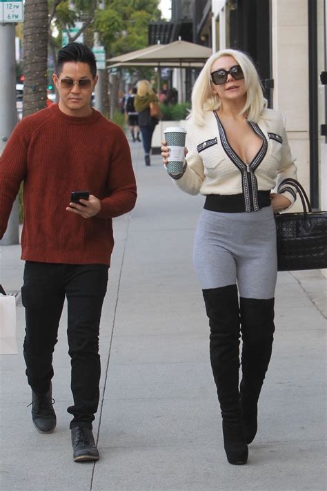 Courtney Stodden Out And About In Beverly Hills 11212019 Hawtcelebs