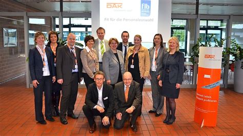 She was an institute professor and professor emerita of physics and electrical engineering at the massachusetts institute of technology. Fit für das Assessment-Center - FLB Home