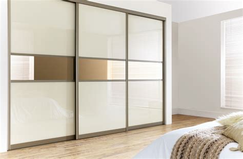 China Latest Bedroom Design Cabinet Cheap Wooden Wall