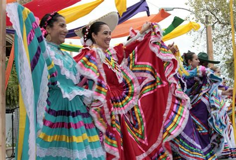 Soulards Hispanic Festival Celebrates St Louis Growing Hispanic