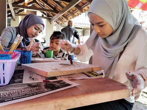 Tidak ada dokter gigi di kota bekasi, jawa barat yang melayani peserta bpjs. Jalan-Jalan Kota Bharu, Kelantan - Hari Kedua | Mummy to ...