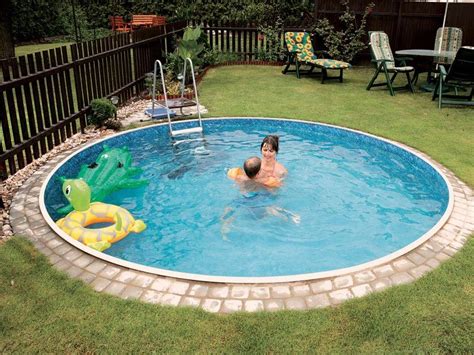 Small Round Inground Pool Backyard Design Ideas Задние дворы с бассейном Бассейны на заднем