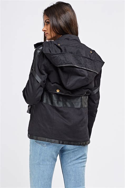 Black Detachable Sleeves Jacket Just 6