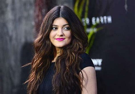 What's your opinion on bearish stock market? Kylie Jenner involved in car crash, again | Hollywood News ...