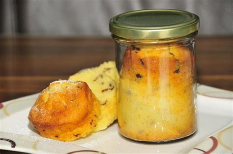 Der trend, kuchen im glas zu backen, ist eine praktische idee, die mittlerweile viele anhänger gefunden hat. Zitronen-Schoko-Kuchen im Glas - Rezept - kochbar.de