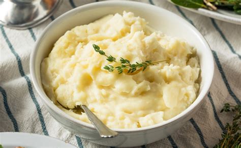 Cómo hacer puré de papá cremoso con queso receta fácil