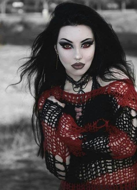 Pin By Joseph Willard On Gothic Goddesses In 2019 Goth Girls Goth Beauty Gothic Fashion