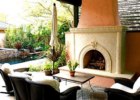 10 Beautiful Pictures Of Outdoor Fireplaces And Fire Pits Backyard