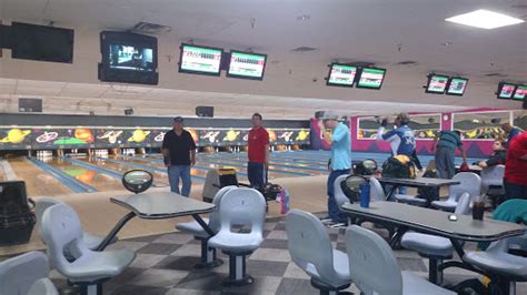 Bowling Alley 10 Pin Alley Reviews And Photos 1201 E Amador Ave