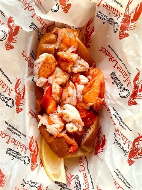 The former features chilled lobster with a touch of mayo, while the. Cousins Maine Lobster - Food Truck - Restaurant ...