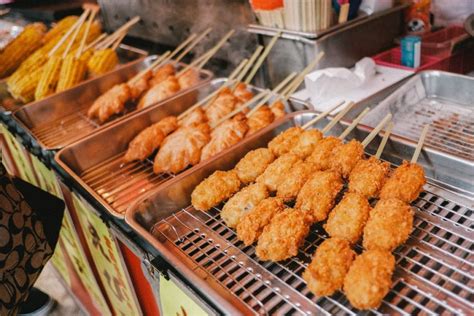 Best fast food in jakarta: Best Street Food to Taste on Your Next Dive to Indonesia ...
