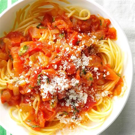 Spaghetti With Fresh Tomato Sauce Recipe Taste Of Home