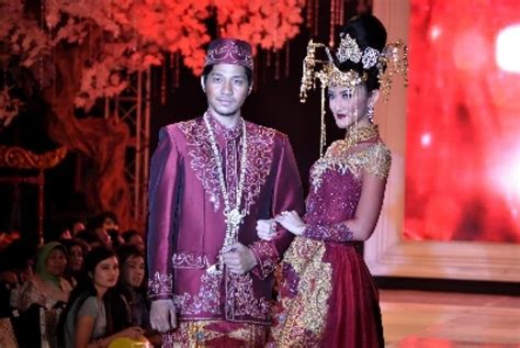 Gebyar Pernikahan Indonesia 2109 Angkat Tema Adat Betawi Republika Online