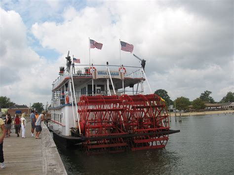 Vivian Hannah Paddle Boat Me And My Baby Are Going To Spend The