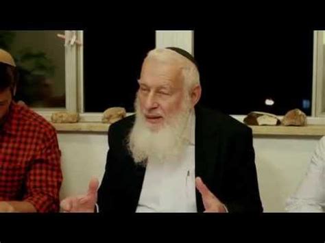 הרב אברהם צוקרמן, זקן רבני הציונות הדתית, נפטר אמש (מוצאי שבת), בגיל 98. הרב יהושוע צוקרמן: "יסוד היסודות ועמוד החכמות" (פרק מספר 1 בסדרה) - YouTube
