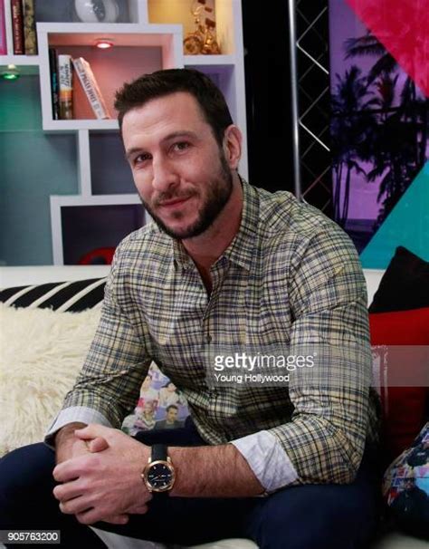Pablo Schreiber Visits Young Hollywood Studio Photos And Premium High