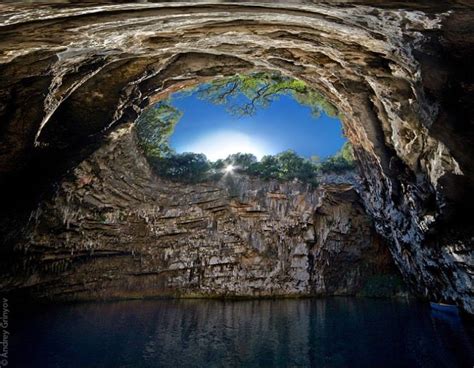 La Grotte De Melissani Une Beauté à Ciel Ouvert Openminded