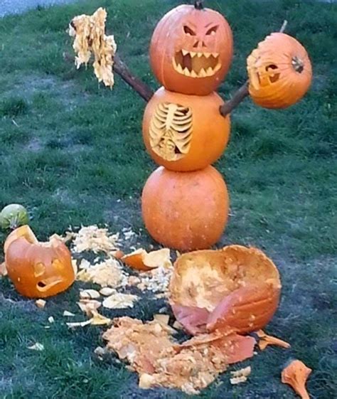 50 Times People Took Halloween Pumpkin Carving To A Whole New Level And