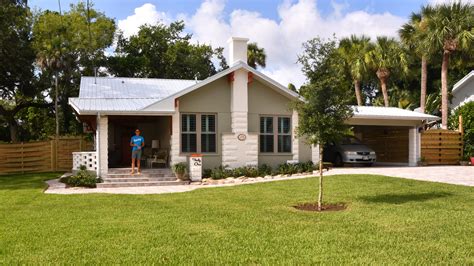 Cement Bungalow In Cocoa Village Gets New Look With Retro Feel