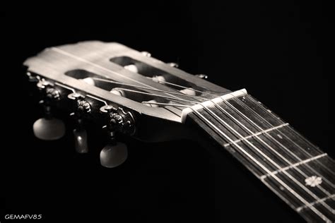 Clavijero Foto Tomada De Una Guitarra Ya Olvidada Con Luz Flickr