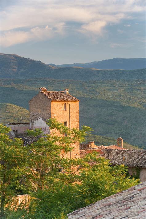 Explore sulmona holidays and discover the best time and places to visit. Pacentro Near Sulmona, Abruzzo, Italy Photograph by Peter ...