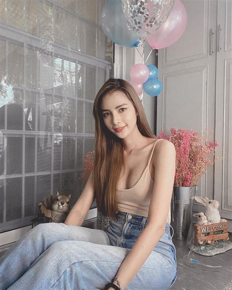 nitsa katrahong most beautiful transgender woman thailand thai transgender