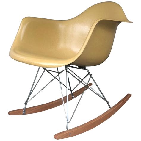 Vind fantastische aanbiedingen voor herman miller eames chair. Perfect Condition Herman Miller Eames RAR Rocking Chair at ...