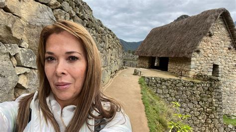 Hija Del Profesor Jirafales Visitó Cusco Pero Fue Víctima De Manifestaciones Infobae