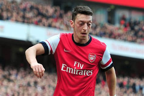 Snapped Mesut Ozil Back In Arsenal Training Ahead Of Hull Clash