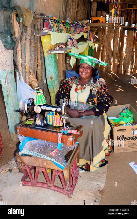 Herero Hi Res Stock Photography And Images Alamy