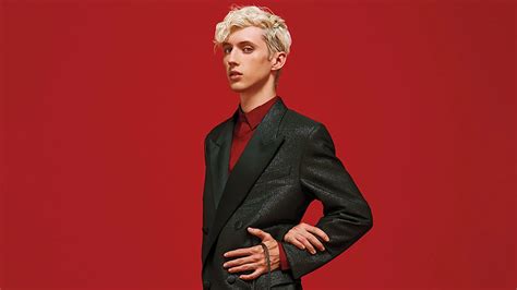 Troye Sivan Something To Give Each Other Album Review Cultura