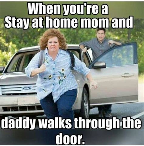 20 Hilarious Memes All About Being A New Mom