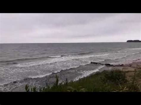 Dieses schoene objekt mit 4 appartments befindet sich in fehmarn südstrand haus direkt am meer mit whirlpool. Sturm auf Fehmarn am Strand - YouTube