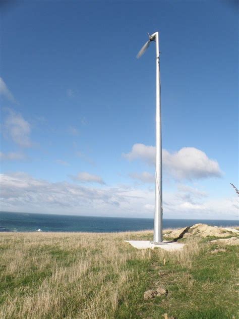 Thinair Wind Turbine Running On A Very Clean Site Site Near Dunedin