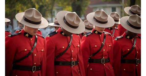 How do i give my fingerprints and get a rcmp criminal records check from inside or outside canada? The RCMP honours its fallen