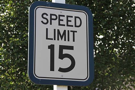 15 Miles Per Hour Speed Limit Sign Stock Photos Pictures And Royalty